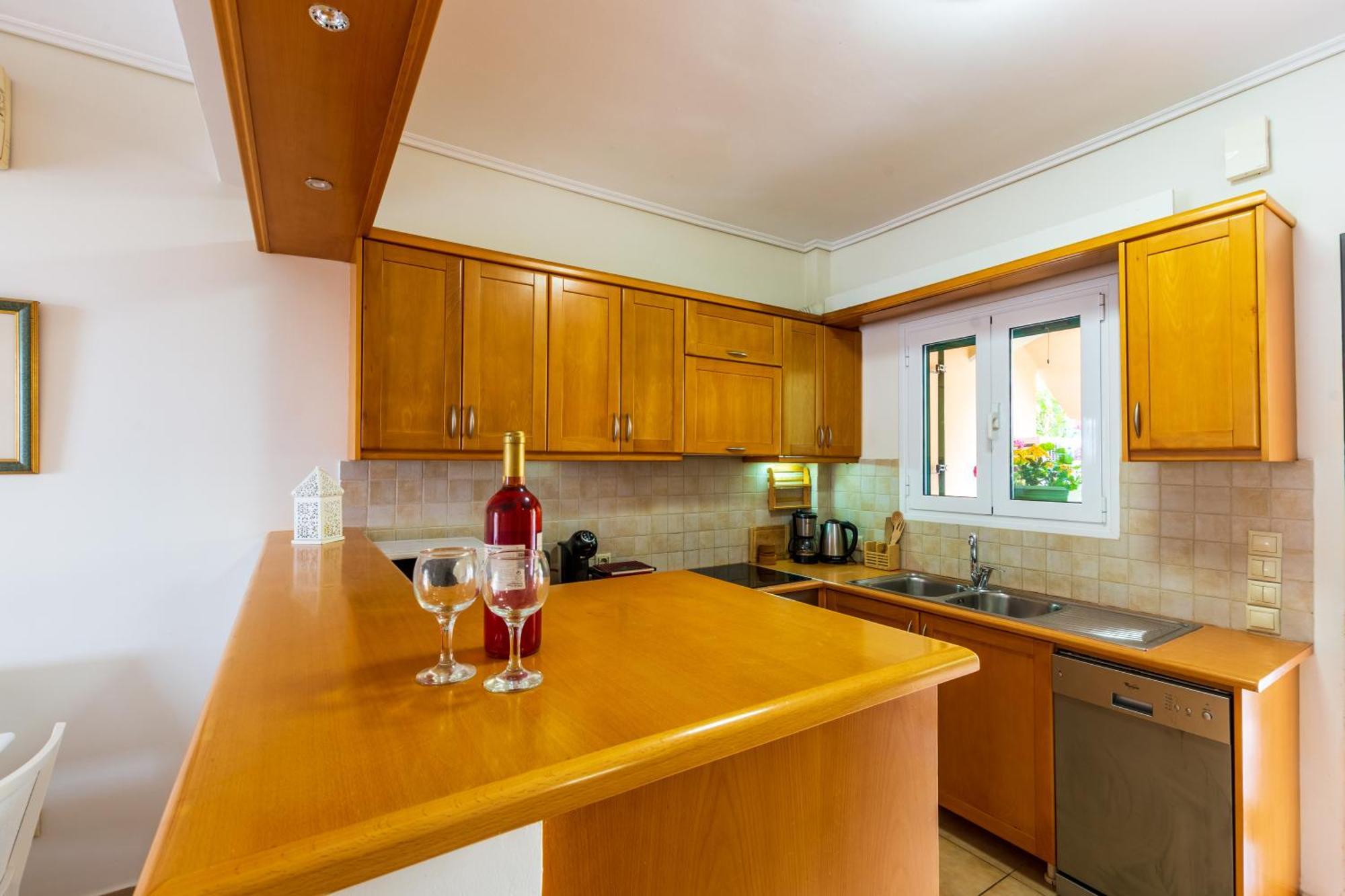 Barbati Seafront Luxury Suites 외부 사진